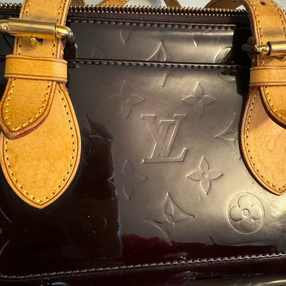Louis Vuitton Vintage Amarate Vernis Monogram Rosewood Avenue Bag - Picture 5 of 13